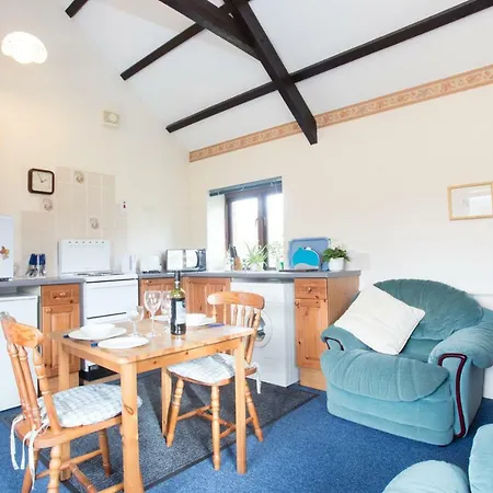 Sharlands Farm Holiday Cottages Bude Exterior photo